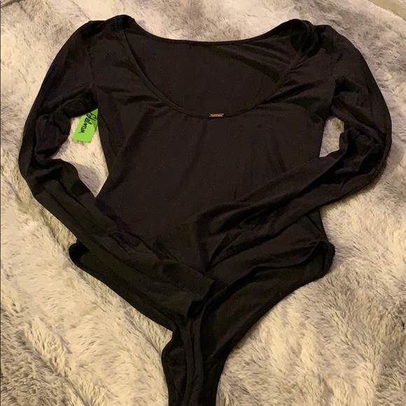 Sam Edelman Black Long Sleeve BoatNeck Bodysuit - Picture 3 of 4